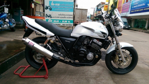 ขายคับ HONDA CB400 ปี98 เวอร์ชั่นSไมล์แดง สีสวย ท่อแต่งแฮนด์บาร์ กันล้ม ชิวหน้า กระจกแต่ง ยางหน้าหลังโซ่สเตอเต็ม อินวอยส์ สรรพสามิตร ราคา 69500 บาท ส่งได้ทั่วไทยคับ สนใจติดต่อ 081-0578282 FACEBOOK ชาญณรงค์ ป๊อป ชัยอมฤต ไอดีไลน์ POPBIGBIKESAKON คับ สนใจรถส