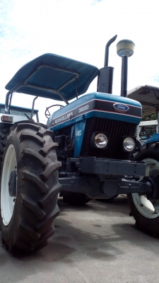 รถไถฟอร์ด 3930