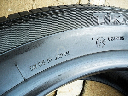 ยางซิ่งขอบ18 โตโย 235-50-R18ลงพื้นปี14 (4เส้น3,900บ) ยางซิ่งขอบ18 โตโย 235-50-R18ลงพื้นปี14 (4เส้น3,900บ)