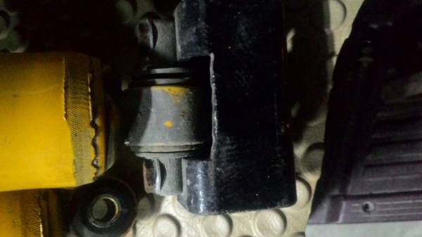 ขายโช๊ค old man emu ขายโช๊ค old man emu