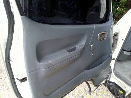 ขายรถตู้โตโยต้า ไฮเอท ปี 96 เครื่อง 2J เกียร์ออโต้ ติดแก๊ส ngv