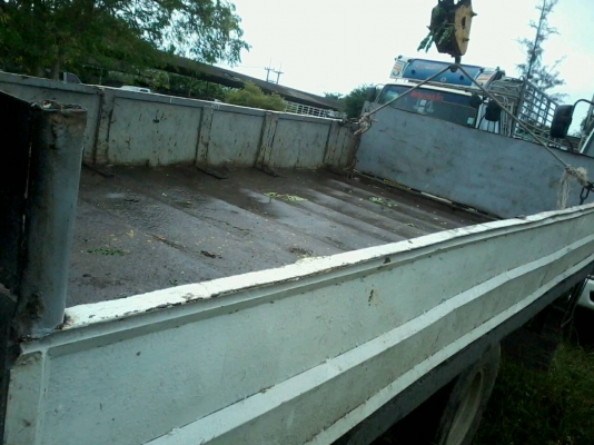 ขายHINO KL120ยาว5.50 ติดเครนTADANO 2.5Tพร้อมใช้ ติดต่อคุณ อ๊อฟ พิจิตร 086-737-9991