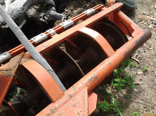 ขายตามสภาพพาน6ติดมากับรถไถ45แรงคูโบต้าใบ22นิ้ว ขายตามสภาพพาน6ติดมากับรถไถ45แรงคูโบต้าใบ22นิ้ว