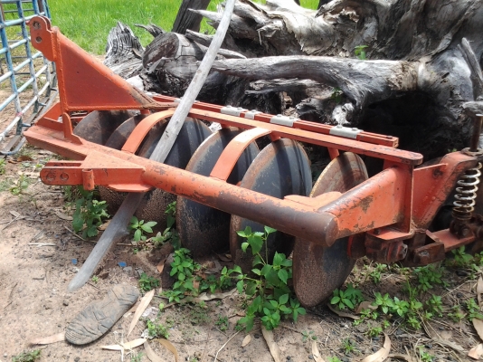 ขายตามสภาพพาน6ติดมากับรถไถ45แรงคูโบต้าใบ22นิ้ว ขายตามสภาพพาน6ติดมากับรถไถ45แรงคูโบต้าใบ22นิ้ว