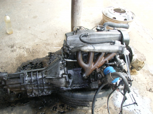 เครื่องL200พร้อมเกียร์แอร์โร่บอดี้ 2500 C.Cเครื่องเก่าญี่ปุ่นฟิตดีแน่นๆ ไม่มีเลข ขาย28,000 บาท 0892095791