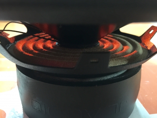 ขายลำโพงกลางแหลม JL 6.5" รุ่น evolution XR 650 CSi. ขายลำโพงกลางแหลม JL 6.5" รุ่น evolution XR 650 CSi.