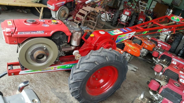 ขายเครื่องคูโบต้าET110พร้อมโครงบางนา สภาพพร้อมใช้างาน ราคาต่อรองได้อีกครับ ขายเครื่องคูโบต้าET110พร้อมโครงบางนา สภาพพร้อมใช้างาน ราคาต่อรองได้อีกครับ