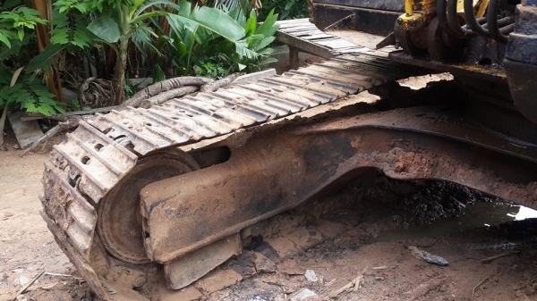 ขายรถขุดแบ็คโคโกเบลโก้SK120-3 มาร์คทรี คอนโทรน้ำมัน ช่วงล่างดี แฟรมสวย แอร์เย็น บูมสวยสภาพพร้อมใช้งาน ทำงานดีพร้อมใช้