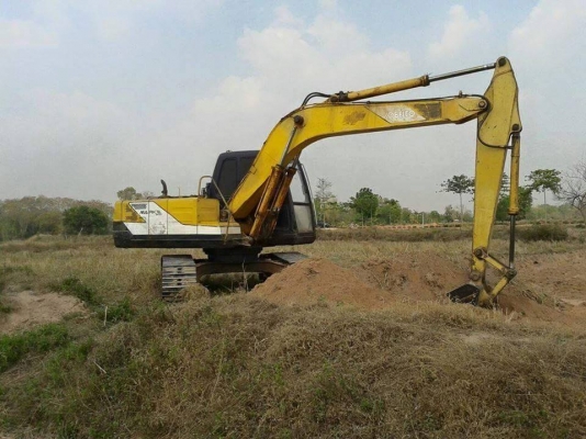 ขายรถขุดแบ็คโคโกเบลโก้SK120-3 มาร์คทรี คอนโทรน้ำมัน ช่วงล่างดี แฟรมสวย แอร์เย็น บูมสวยสภาพพร้อมใช้งาน ทำงานดีพร้อมใช้