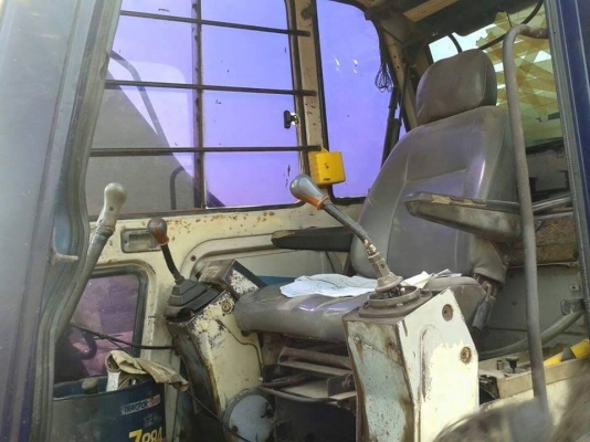 ขายรถขุดแบ็คโคโกเบลโก้SK120-3 มาร์คทรี คอนโทรน้ำมัน ช่วงล่างดี แฟรมสวย แอร์เย็น บูมสวยสภาพพร้อมใช้งาน ทำงานดีพร้อมใช้ ขายรถขุดแบ็คโคโกเบลโก้SK120-3 มาร์คทรี คอนโทรน้ำมัน ช่วงล่างดี แฟรมสวย แอร์เย็น บูมสวยสภาพพร้อมใช้งาน ทำงานดีพร้อมใช้