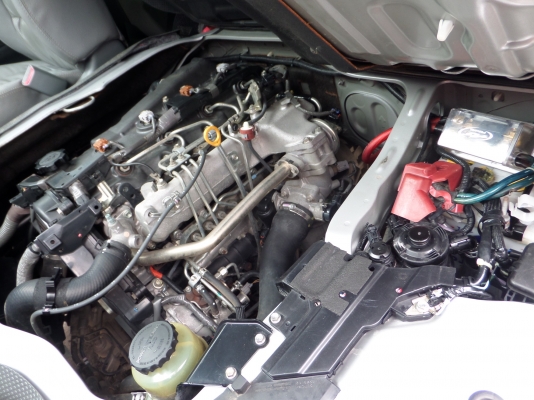 ตู้แต่งเต็มๆ แอร์ไมโครบัส มองหารถตู้ โทร 087-775-8887