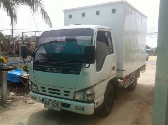 รถบรรทุก ISUZU 4 ล้อ สภาพสวยพร้อมใช้งาน