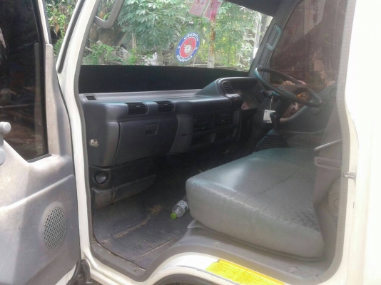 รถบรรทุก ISUZU 4 ล้อ สภาพสวยพร้อมใช้งาน
