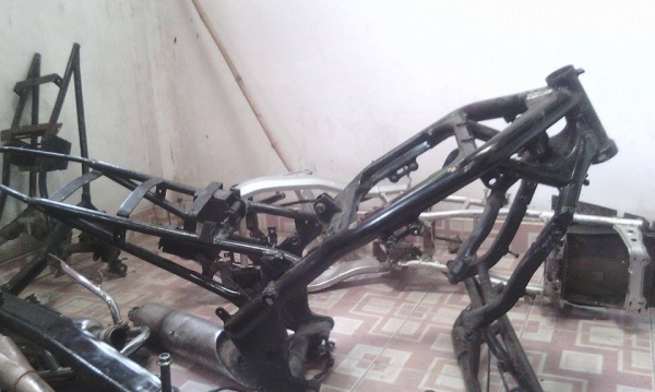 ขายโครง cb1 พร้อม อาร์มหลัง เดิม