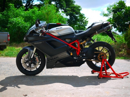 ขาย Ducati 848 EVO Corse Special Edition รถศูนย์ ปี 2014 พร้อมทะเบียนแท้