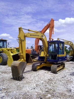 ขายด่วน KOMATSU PC60-5  เก่าญี่ปุ่น สภาพสวย  เอกสารครบ  พร้อมใช้งาน   สนใจโทร  089-7462641   เจ๊สุวรรณีจ้า