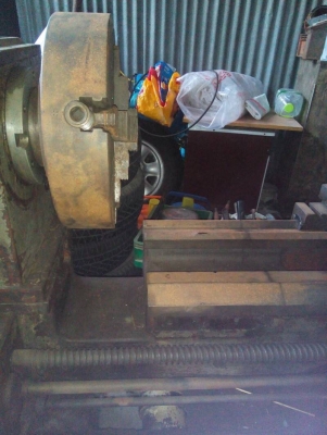 ขายกลึง8ฟุตคอลึก1.2เมตรใต้หวันพร้อมใช้ผ่านป้อมมีดได้15นิ้ว