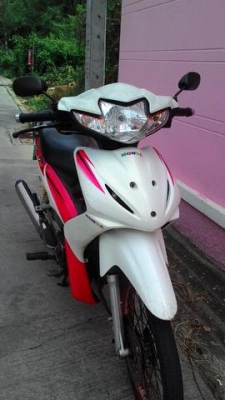 หัวฉีดเครื่องดีเข้าเกียร์เงียบ ปี52พร้อมโอน ภาษีขาด1ปี 0818458757 หัวฉีดเครื่องดีเข้าเกียร์เงียบ ปี52พร้อมโอน ภาษีขาด1ปี 0818458757
