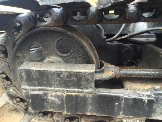 ขายด่วนแทรกเตอร์KOMATSU D20P-5 ใบมีด6ทิศทาง พร้อมใช้งาน