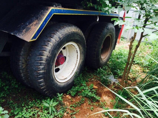 ขายรถพ่วง 22 ล้อ แม่.ลูก กะบะเหล็กดั้ม อู่.สามมิตร ISUZU 360 ปี.53  รถสวย ราคา.2500000 ต่อรอง สนใจรีบโทรจองด่วน