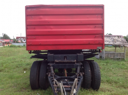 ขายหางดั้มสองเพลาสามมิตร ปี 48