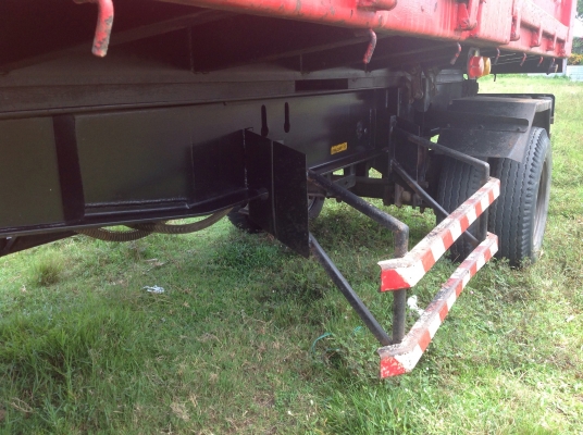 ขายหางดั้มสองเพลาสามมิตร ปี 48