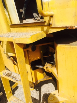 ขายรถตักล้อยางโคมัสสุ 515