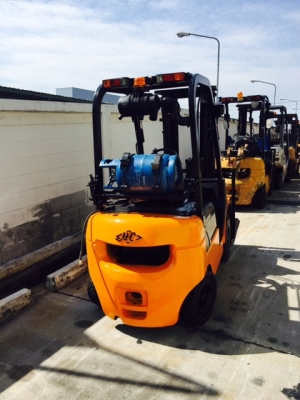 ็HC Forklift ทำแล้ว 1.5 ตันแก๊ส เสา 3 ท่อน 4.30 เมตร ็HC Forklift ทำแล้ว 1.5 ตันแก๊ส เสา 3 ท่อน 4.30 เมตร