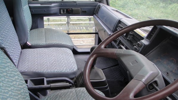 ดาวน์55000 ISUZU ROCKY แอร์ ฟิล์ม เพาเวอร์ เครื่องดี คัสฃีสวย รถพร้อมใช้ ราคาถูก