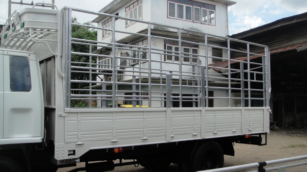 ดาวน์55000 ISUZU ROCKY แอร์ ฟิล์ม เพาเวอร์ เครื่องดี คัสฃีสวย รถพร้อมใช้ ราคาถูก