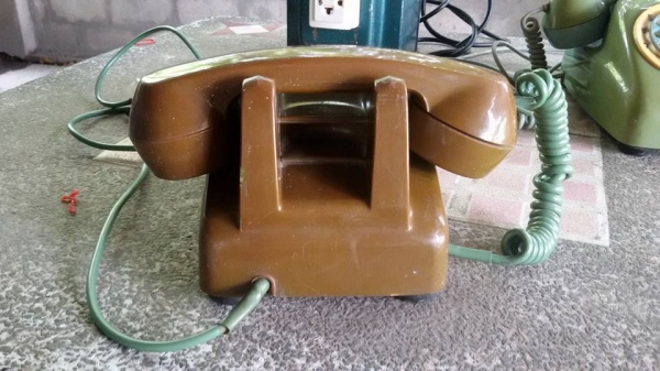 ขาย โทรศัพท์ วินเทจ ( ชาติ ลำพูน )