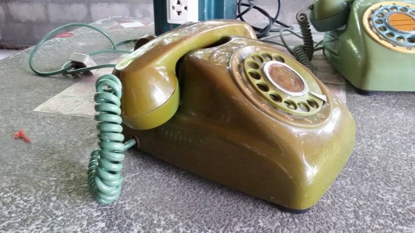 ขาย โทรศัพท์ วินเทจ ( ชาติ ลำพูน )