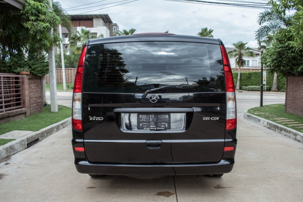 Benz VITO 115 CDI Executive Extra Long 11 ที่นั่ง สีดำ เจ้าของขายเอง