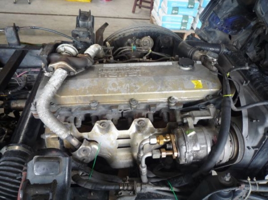 6 ล้อ ดั้มพ์ NKR58E เครื่อง 4HF1