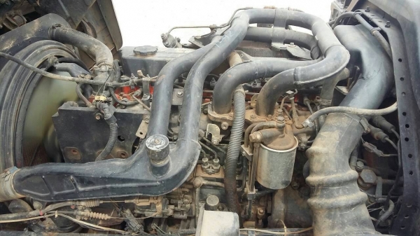 ขาย10ล้อ2เพลาเครื่อง230แรงโบอินเตอยาง825กระบะลากรถเกี่ยวราคา850000