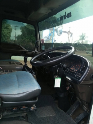 ขาย10ล้อ2เพลาเครื่อง230แรงโบอินเตอยาง825กระบะลากรถเกี่ยวราคา850000