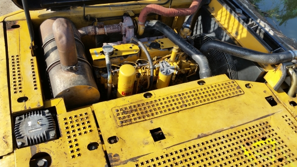 ขายด่วนรถแม็คโครCAT 320C ซีเรียสูงชั่วโม่งทำงานน้อยแอร์เย็นมาก รถนอกนำเข้ายังไม่เคยใช้งาน ในเมืองไทยเลย