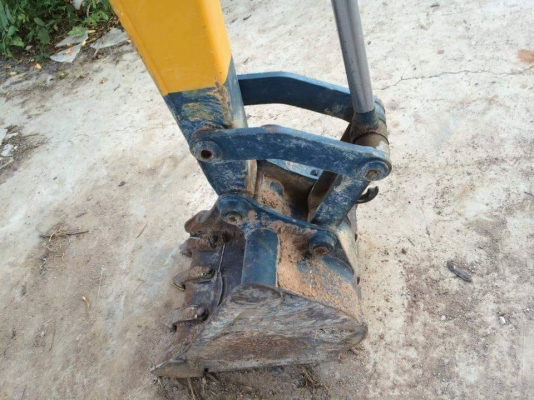 รถแบคโฮ KOMATSU PC15-2