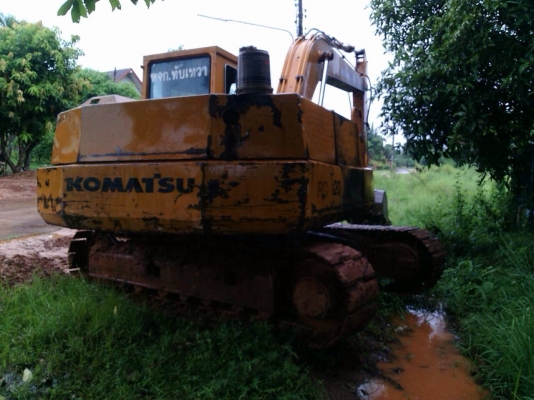 ขายด่วน รถแบคโฮ  KOMATSU  120 รุ่น 3  สภาพดี  พร้อมใช้งาน