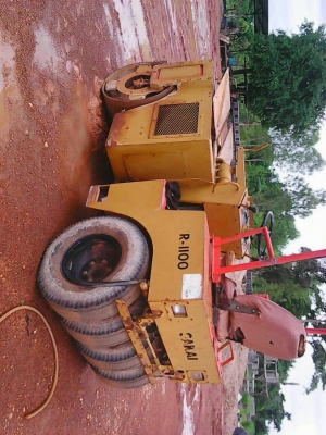 ขายรถบด SAKAI สภาพพร้อมใช้งานครับ ราคาเบาๆครับ