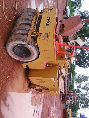 ขายรถบด SAKAI สภาพพร้อมใช้งานครับ ราคาเบาๆครับ