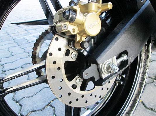 ขาย Yamaha R 15 รถปี 2015 ไมล์แท้ 3178 กม สภาพสวยเดิมๆ มีกุญแจแท้ 2 ดอก สมุดคู่มือการใช้งาน สมุดรับประกันศูนย์ สีขาว น้ำเงิน ราคา 69900 บาท