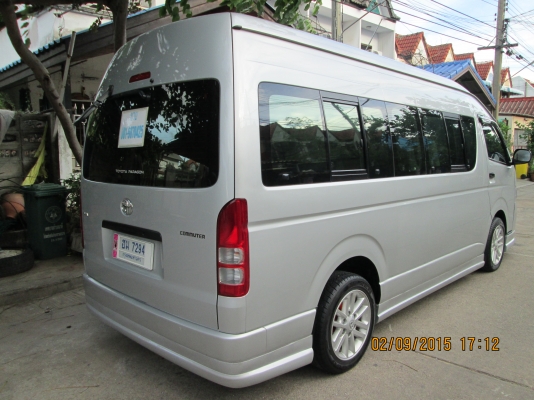 ขายTOYOTACOMMUTERปี2013 D4D2.5 ดีเซล