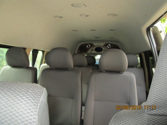 ขายTOYOTACOMMUTERปี2013 D4D2.5 ดีเซล