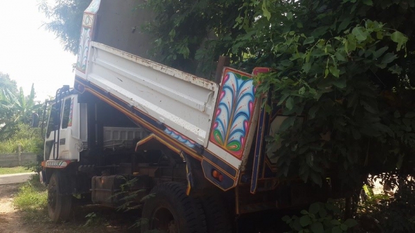 ขายดาวน์ต่อ6ล้อยาง900 MITSU FUSO165 แชชซีสวย ภายในสวยเครื่องดี  ดาวน์300,000ส่งต่อ51&times;9,500 สภาพพร้อมใช้งาน เครื่องดี กระบะสวย พร้อมลงลุยงาน