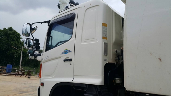 ขายด่วนสิบล้อดั้มสามมิตร 320แรง ปี51 รถสวยเดิม ยางดี เครื่องเกียร์ไม่เคยแกะ ภายในสวยสะอาด ขายด่วนสิบล้อดั้มสามมิตร 320แรง ปี51 รถสวยเดิม ยางดี เครื่องเกียร์ไม่เคยแกะ ภายในสวยสะอาด