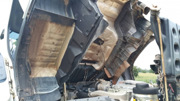 ขายด่วนสิบล้อดั้มสามมิตร 320แรง ปี51 รถสวยเดิม ยางดี เครื่องเกียร์ไม่เคยแกะ ภายในสวยสะอาด ขายด่วนสิบล้อดั้มสามมิตร 320แรง ปี51 รถสวยเดิม ยางดี เครื่องเกียร์ไม่เคยแกะ ภายในสวยสะอาด