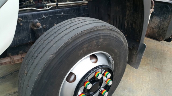 ขายด่วนสิบล้อดั้มสามมิตร 320แรง ปี51 รถสวยเดิม ยางดี เครื่องเกียร์ไม่เคยแกะ ภายในสวยสะอาด ขายด่วนสิบล้อดั้มสามมิตร 320แรง ปี51 รถสวยเดิม ยางดี เครื่องเกียร์ไม่เคยแกะ ภายในสวยสะอาด