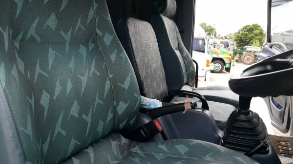 ขายด่วนสิบล้อดั้มสามมิตร 320แรง ปี51 รถสวยเดิม ยางดี เครื่องเกียร์ไม่เคยแกะ ภายในสวยสะอาด ขายด่วนสิบล้อดั้มสามมิตร 320แรง ปี51 รถสวยเดิม ยางดี เครื่องเกียร์ไม่เคยแกะ ภายในสวยสะอาด