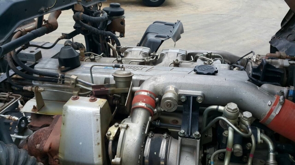 ขายด่วนสิบล้อดั้มสามมิตร 320แรง ปี51 รถสวยเดิม ยางดี เครื่องเกียร์ไม่เคยแกะ ภายในสวยสะอาด ขายด่วนสิบล้อดั้มสามมิตร 320แรง ปี51 รถสวยเดิม ยางดี เครื่องเกียร์ไม่เคยแกะ ภายในสวยสะอาด